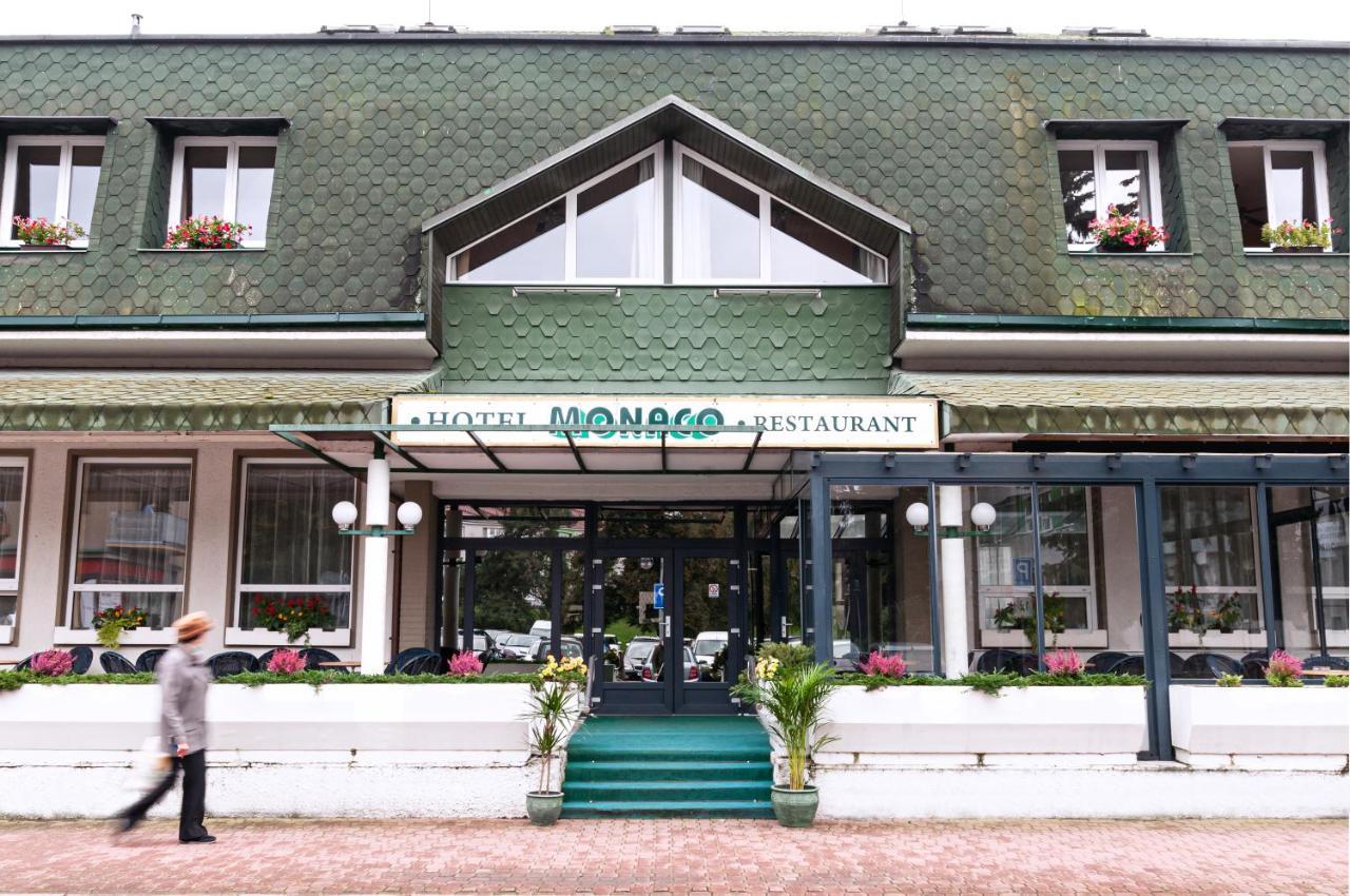 Hotel Monaco Namest nad Oslavou Exterior photo